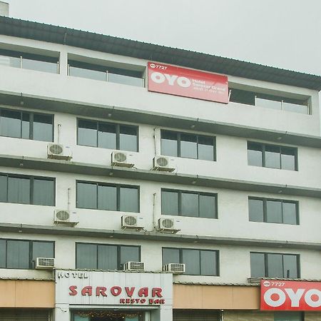 OYO 7727 Hotel Sarovar Grand Kalamboli Exterior foto